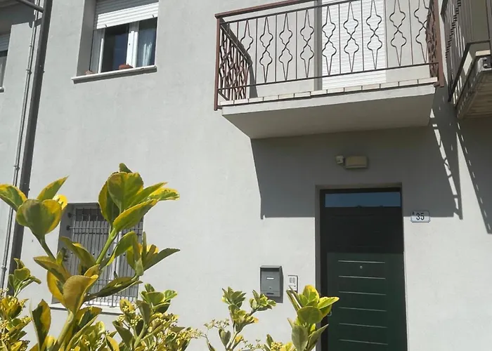 Casa Al Mare * Τσέρβια